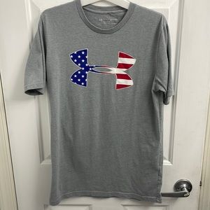 Mens under armour tshirt size small